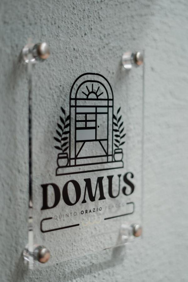 Domus Residence - Orazio - Бари Экстерьер фото